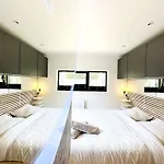 度假居 La Wood & Chic