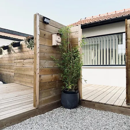 La Wood & Chic Holiday home *